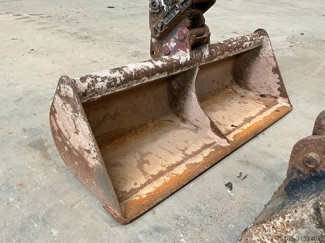 Mini bager Bobcat E 19