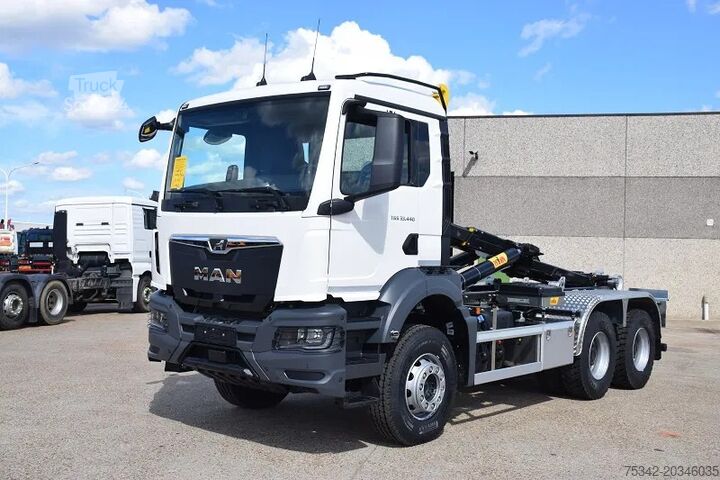 Haakarmsysteem MAN TGS 33.440