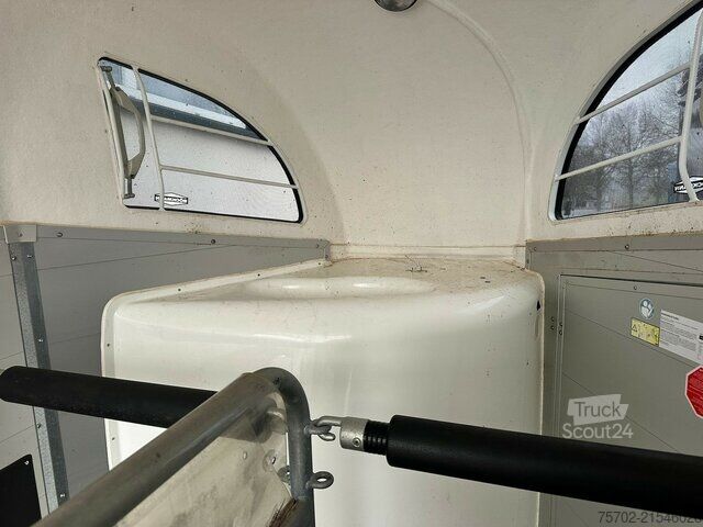 Varevogn Böckmann Champion R Alu 2-Pferdeanhänger