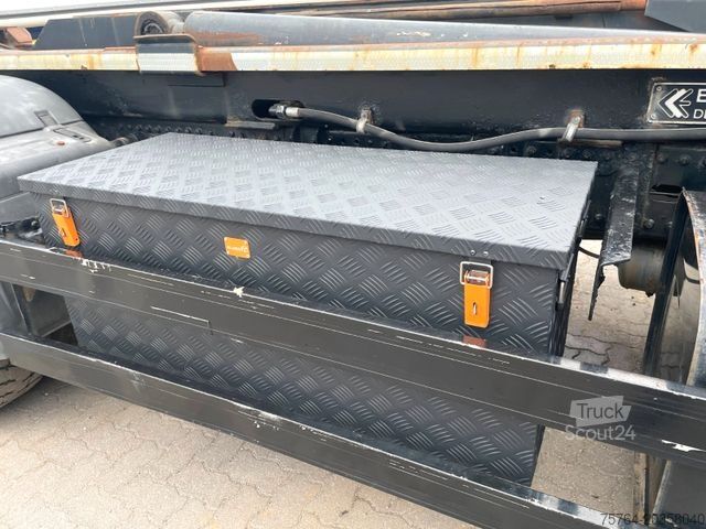 Крюковой мусоровоз MAN TGA 26.400/Ellermann HL 26.70 SK/Gelenkt/Lift