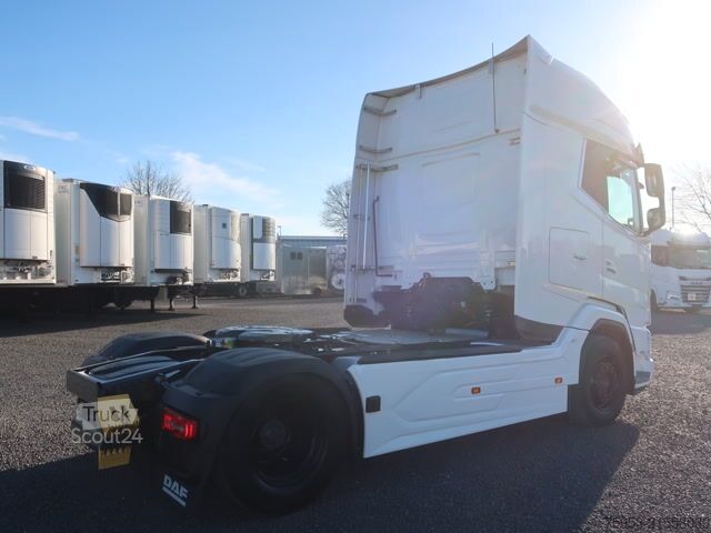 Standard SZM DAF XG+ 530 FT  Standklima Intarder LED