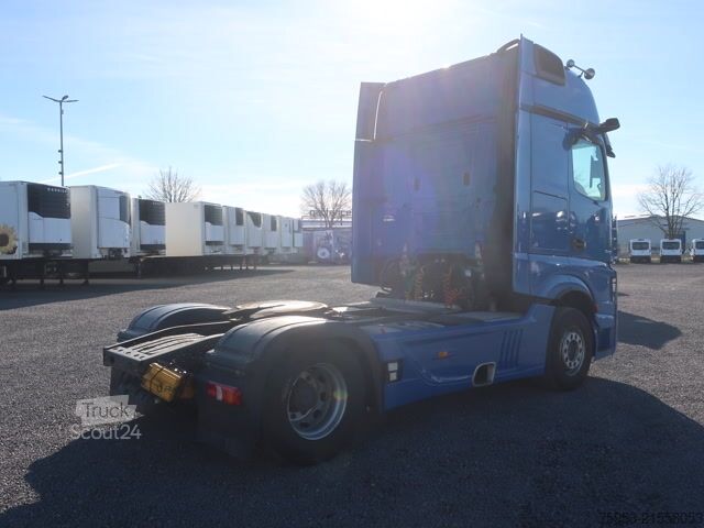 Standard SZM Mercedes Benz 1845 LS Gigaspace Vollspoiler Retarder