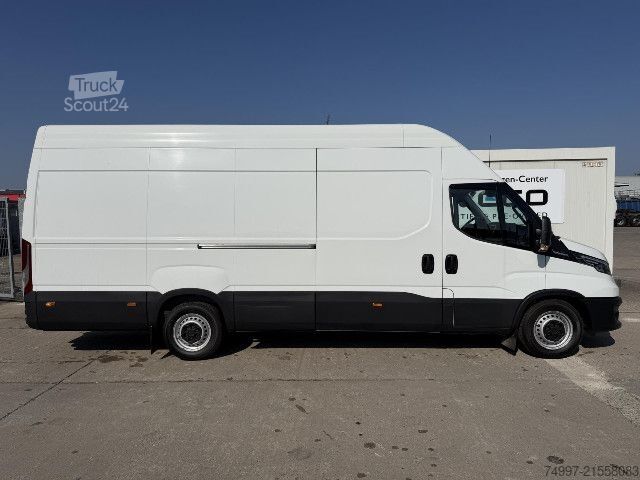 Dodávka s vysokou strechou IVECO 35S14HA8 V/P / H3- Maxi-Hoch 2.10m / Hi-Matic