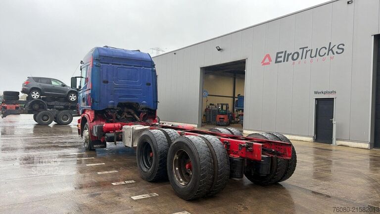 Chasis con cabina Scania R 500 V8 (6X4 / MANUAL GEARBOX / BOITE MANUELLE)