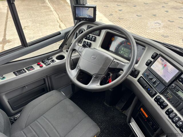 Ceļojumu automobilis Volvo B11R 9700H 4x2 EURO 6 / AC / AUXILIARY HEATING ...