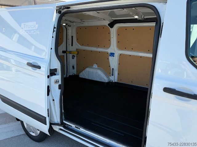 Панельний фургон Ford TRANSIT CUSTOM 300 L1H1 2.0 ECOBLUE 130 PC TREND