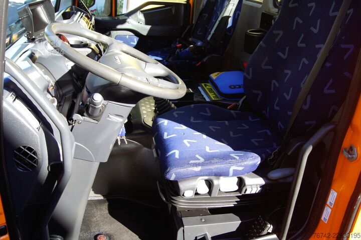 Autolaadkraan Iveco 190T33 TRAKKER 4x4/ MARREL/ HMF 835/Euro5/ Winterdienst