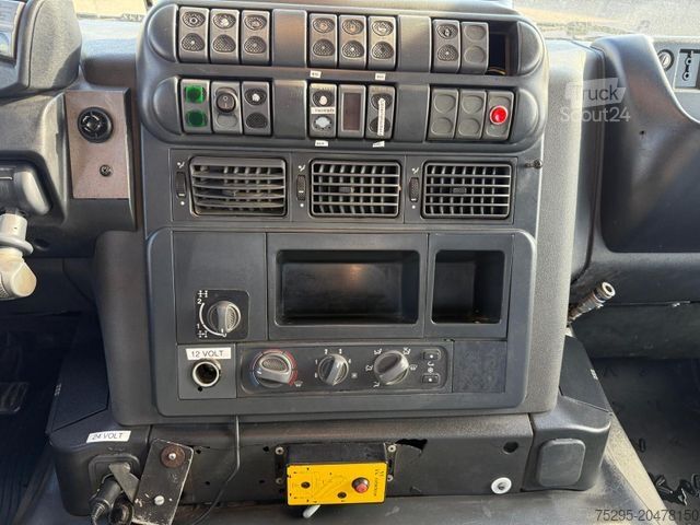 Camion scarrabile IVECO TRAKKER AD340T45 8x4 HIAB Hakenlift Retarder