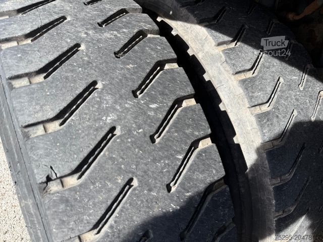 Camion scarrabile IVECO TRAKKER AD340T45 8x4 HIAB Hakenlift Retarder