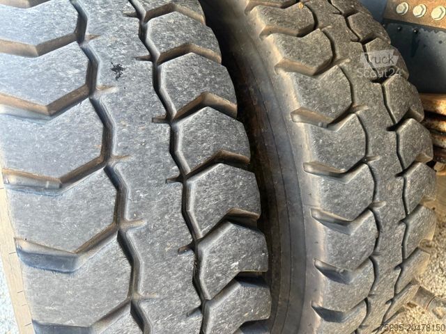 Camion scarrabile IVECO TRAKKER AD340T45 8x4 HIAB Hakenlift Retarder