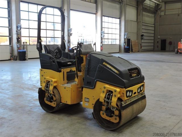 Rodillo de tambor único BOMAG BW100