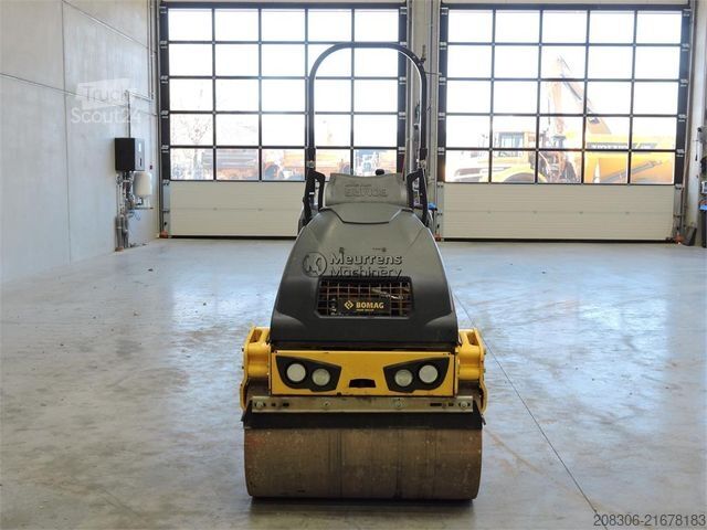 Rodillo de tambor único BOMAG BW100
