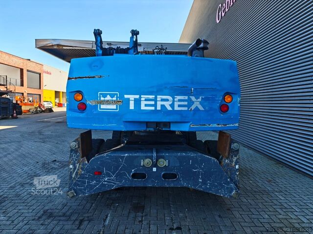 Mașină de manipulare a materialelor Fuchs MHL 331 Magnetfunction German Machine!