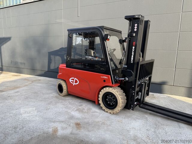 Gabelstapler EP CPD50L1  Lithium Ionen Triplex