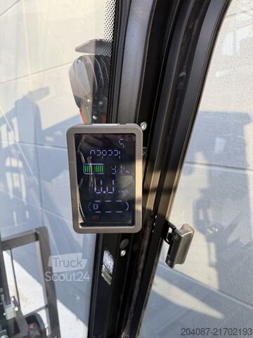 Gabelstapler EP CPD50L1  Lithium Ionen Triplex