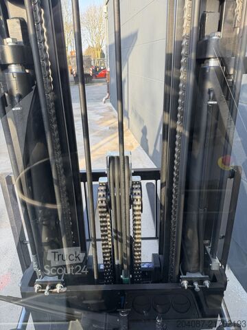 Gabelstapler EP CPD50L1  Lithium Ionen Triplex