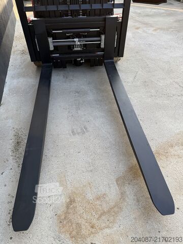 Gabelstapler EP CPD50L1  Lithium Ionen Triplex