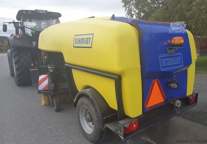 Komunalne maszyny sprzątające Schmidt TSS 122, Like NEW