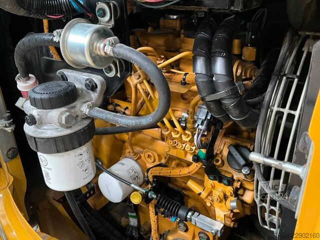  Caterpillar 302.7 CR
