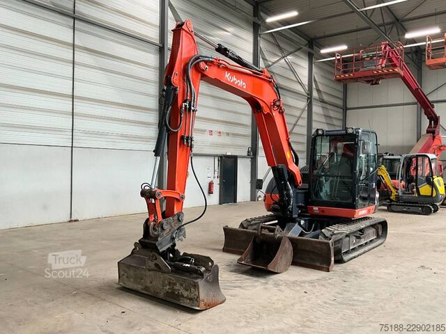  Kubota KX 080-4