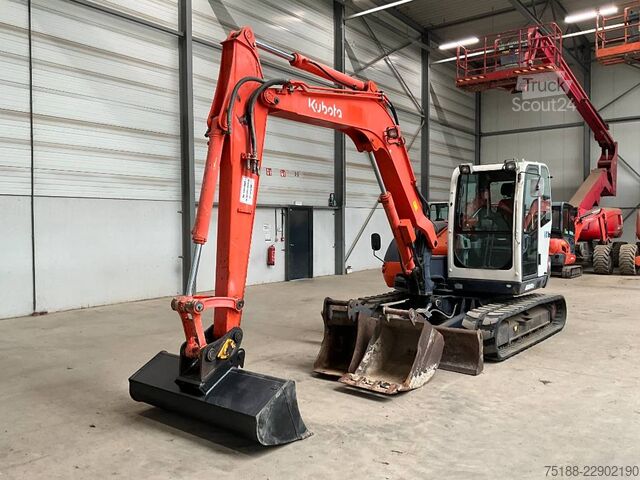  Kubota KX 080-3