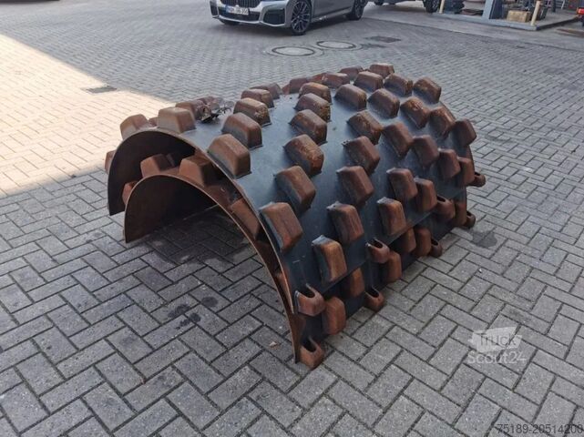 Lastik silindiri Dynapac CA 151 Padfoot!