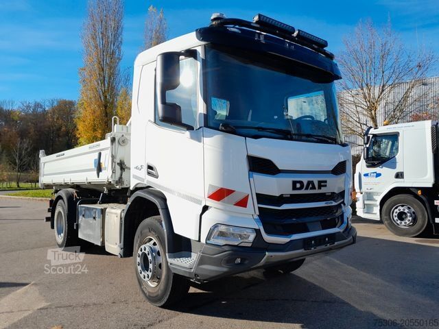 Trojstranný sklápací nákladný automobil DAF FA XDC 450