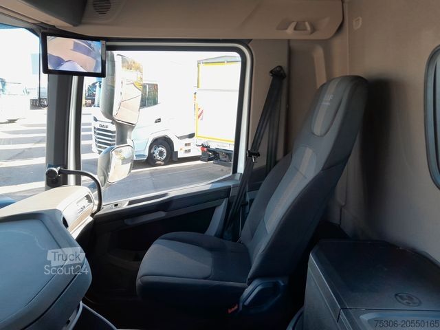 Trīspusējs kravas pašizgāzējs DAF FA XDC 450