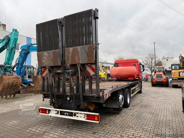 Autotransporter LKW IVECO AS260S45Y Baumaschinentransporter Rampe Retarder