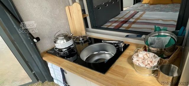 Τροχόσπιτο  Offroad Wohnwagen Jaggervan 418x202x208cm 750kg