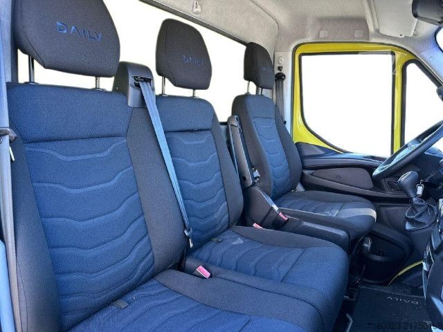 شاحنة بدن معزول مبرد IVECO 60C18