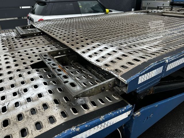 Autotransporter LKW MERCEDES-BENZ Atego 1324 FVG 2017, VDI 2700, neuer Atm., Top