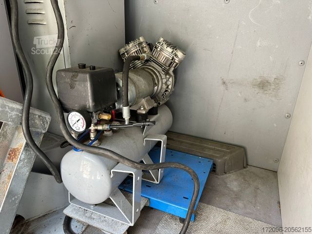 Робоча платформа вантажівка MERCEDES-BENZ Sprinter 515 CDI 4X4|13,2m Versailift ET-38-LFH