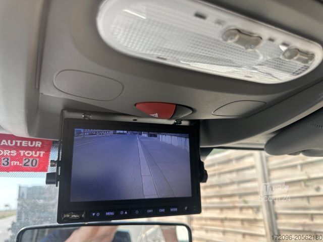 Samochód z podnośnikiem roboczym RENAULT Master III/Steiger 11,2m/*Topzustand*