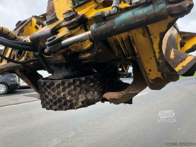 Véhicule forestier  Harvester UTC 2665 inklusive Aggregat