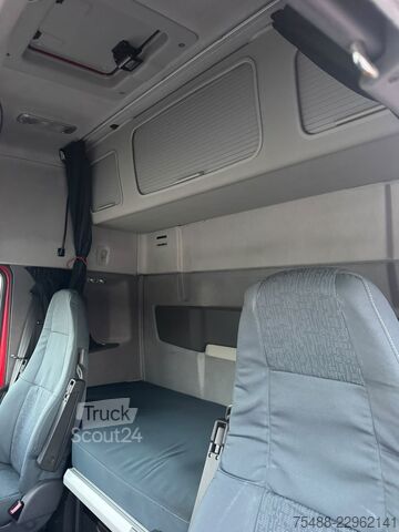 Tracteur routier standard VOLVO FH 460 GLOBETROTTER