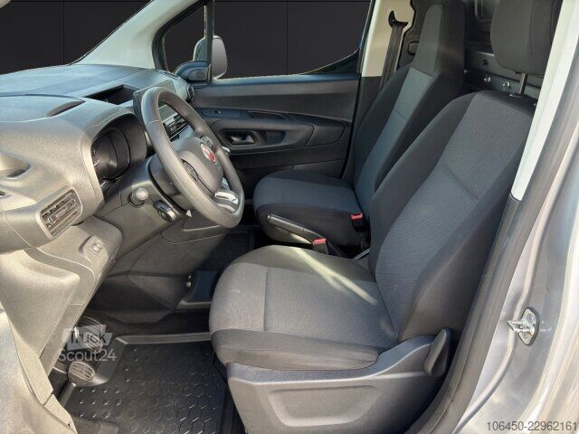 Skåpbil Fiat BlueHDi L1 Klima PDC AHK