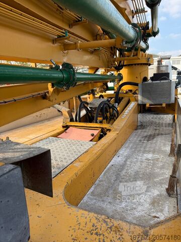 Autopompa per calcestruzzo Astra HD8 64.41-80