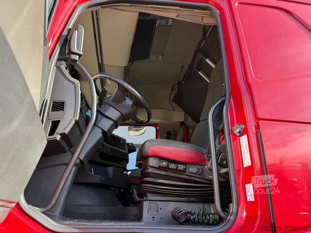 Poids lourds Volvo FH 540 8x4