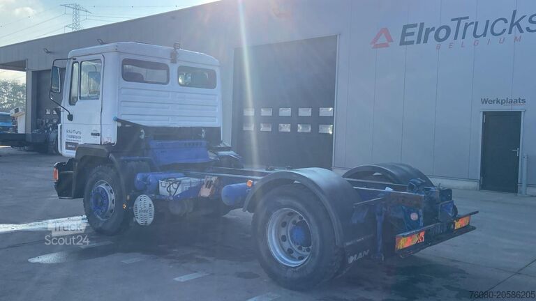 Chasis con cabina MAN 19.342 (BOITE MANUELLE / MANUAL GEARBOX)