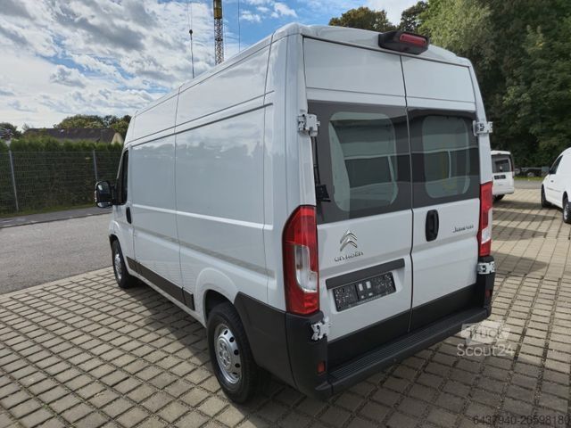 Panelová dodávka CITROEN Jumper 35 L2H2 AppleCarplay/Klima/Kamera/uvm.