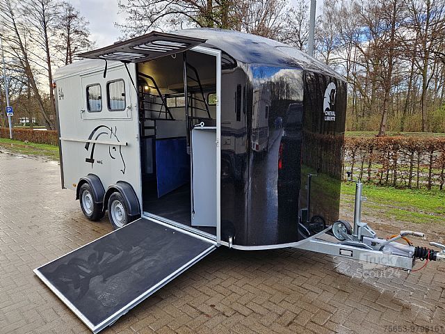 Remorque à chevaux Cheval Liberté Maxi 4 Neu Frontexit Saddleroom Pullman