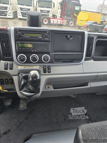 Driezijdige kipper bestelwagen FUSO Canter 7C18 Meiller 3-Sitzer AHK Klima