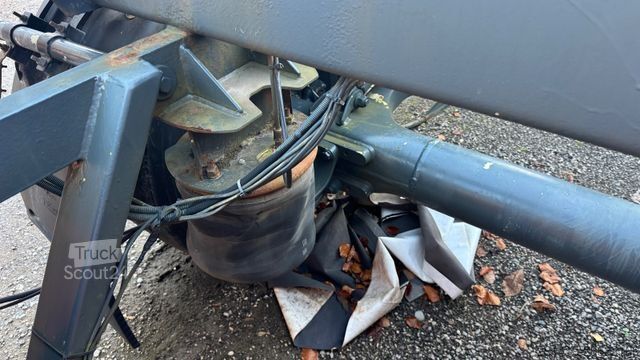 Prikolica Jung Anhänger CA 18H Apollo Bj 2006