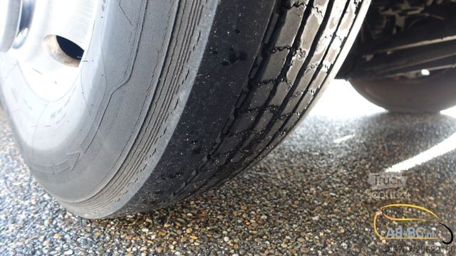 Touringcar MERCEDES-BENZ Tourismo RHD, 55 Sitze, Euro 6