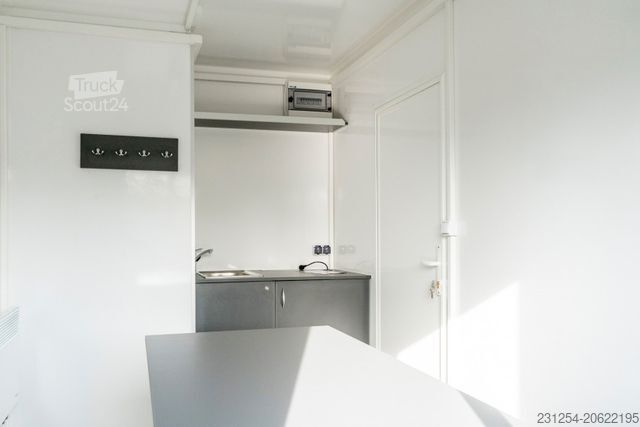 Prikolica BLYSS ANGEBOT! Office 401 Toilette 400x200x230cm 1300