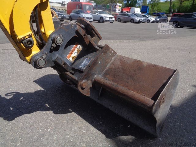 Μίνι εκσκαφέας KOMATSU PC16R Powertilt + GL