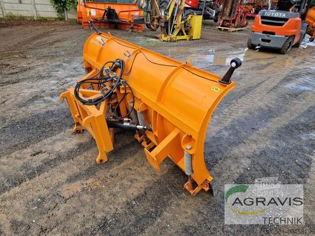 آلة زراعية ZAGRODA SCHNEESCHILD 2,5 M