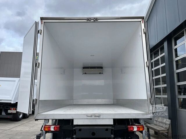 Kyld/fryst transport Mercedes-Benz Atego 1725 4x4 Refrigerator Truck