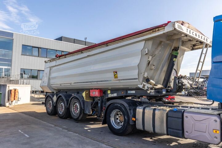 Kipper TECNOKAR HARDOX 26m3+BACHE